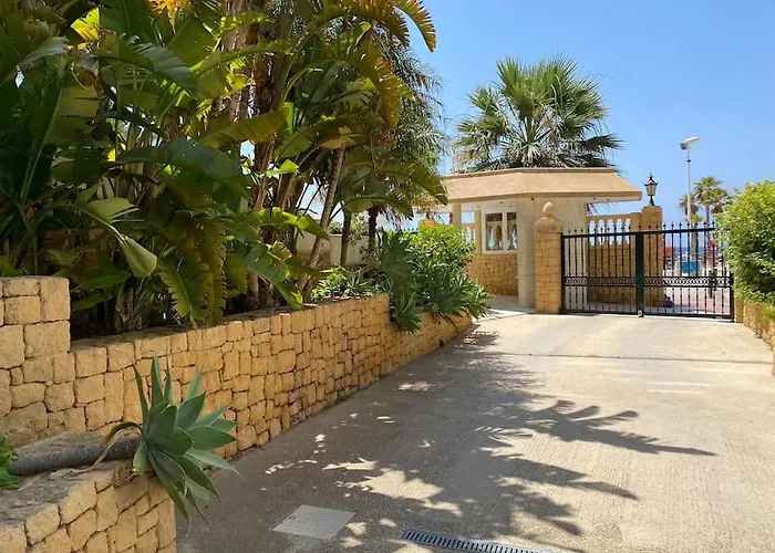 Lejlighed Atico En La Joya De *